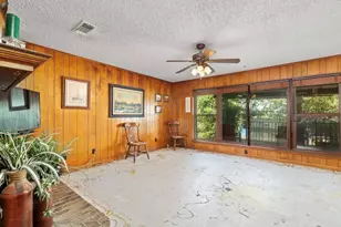 207 Lori Ln, Brownwood, TX 76801 - Photo 7