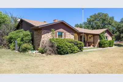 207 Lori Lane, Brownwood, TX 76801 - Photo 37