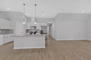 1016 E Cannon St, Fort Worth, TX 76104 - Photo 5