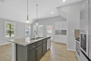 1016 E Cannon St, Fort Worth, TX 76104 - Photo 11