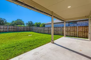 429 Valentine Ct, Burleson, TX 76028 - Photo 23