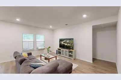 603 E River Oaks Lane, Chandler, TX 75758 - Photo 13