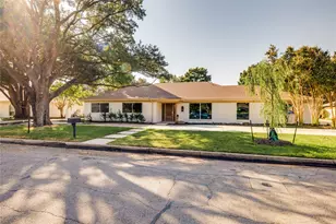 7017 Serrano Dr, Fort Worth, TX 76126 - Photo 3