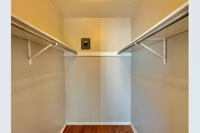 1005 W Hickory Street #W9, Denton, TX 76201 - Photo 3