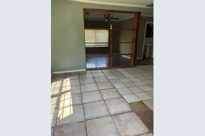 1733 E Ann Arbor Avenue, Dallas, TX 75216 - Photo 11