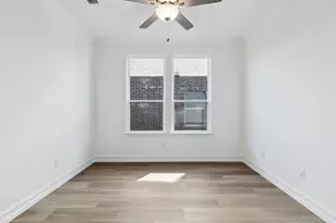 3908 Lynx Ct, Little Elm, TX 75068 - Photo 11