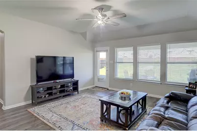 906 Horizon Ridge Circle, Little Elm, TX 75068 - Photo 13