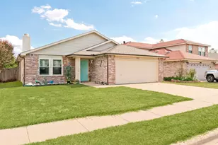 5357 Kingsknowe Pkwy, Fort Worth, TX 76135 - Photo 1