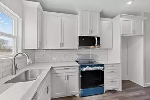 740 Section House Rd, Alma, TX 75119 - Photo 15