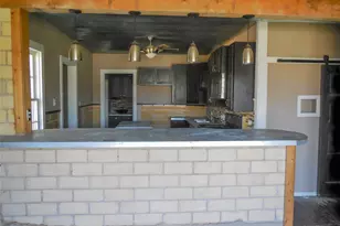 1001 E Lindsey St, Breckenridge, TX 76424 - Photo 23