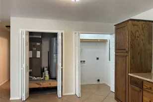 313 Jefferson St, Fairfield, TX 75840 - Photo 11