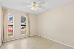 2230 Meadowglen Dr, Garland, TX 75044 - Photo 11