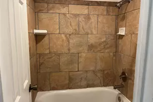 2230 Meadowglen Dr, Garland, TX 75044 - Photo 15