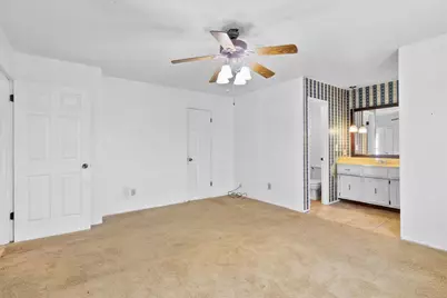 2230 Meadow Glen Drive, Garland, TX 75044 - Photo 5