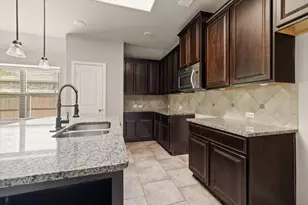 9921 Chrysalis Dr, Fort Worth, TX 76131 - Photo 13