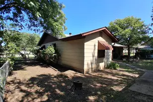 407 N Files St, Itasca, TX 76055 - Photo 21