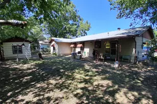 407 N Files St, Itasca, TX 76055 - Photo 23