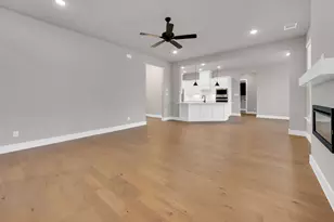 1610 Blackfoot Pkwy, Waxahachie, TX 75165 - Photo 11