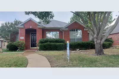 10901 Camelot Drive, Frisco, TX 75035 - Photo 1