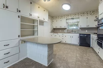 1401 Alston Drive, Waco, TX 76705 - Photo 5