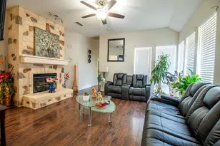 4929 Lodgepole Ln, Fort Worth, TX 76137 - Photo 3