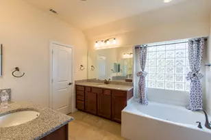 9701 Lightcatcher Dr, Plano, TX 75025 - Photo 17