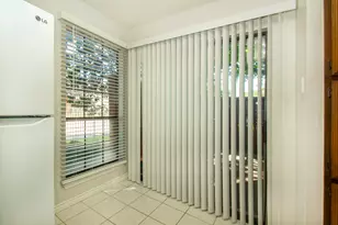 5626 Preston Oaks Rd, Dallas, TX 75254 - Photo 9