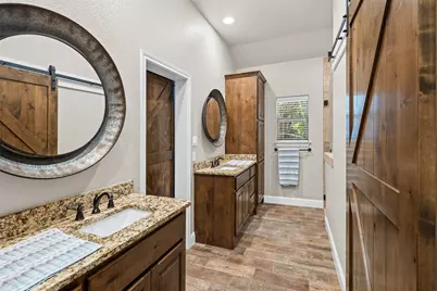 2711 San Gabriel Drive, Granbury, TX 76048 - Photo 25