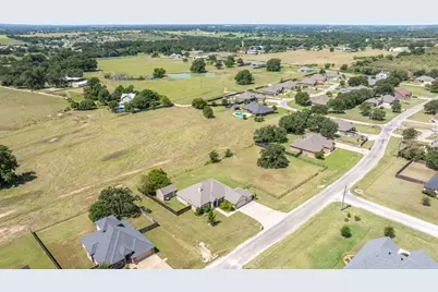 160 Blue Ribbon Lane, Stephenville, TX 76401 - Photo 37