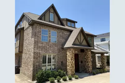 2724 Forest Park Boulevard, Fort Worth, TX 76110 - Photo 1
