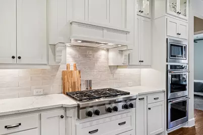 2335 Flat Creek Road, Frisco, TX 75036 - Photo 11