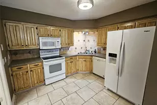 710 Cherry Dr, Groesbeck, TX 76642 - Photo 13