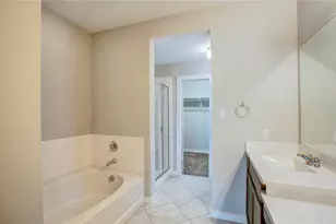 1900 Spoonbill Dr, Little Elm, TX 75068 - Photo 23