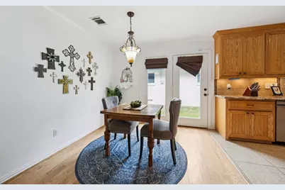 9819 Edgecove Drive, Dallas, TX 75238 - Photo 7