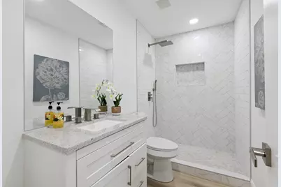 12436 Oberlin Drive, Dallas, TX 75243 - Photo 13