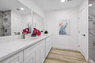 12436 Oberlin Dr, Dallas, TX 75243 - Photo 17