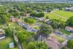 12436 Oberlin Dr, Dallas, TX 75243 - Photo 33