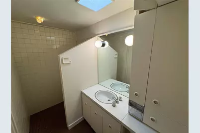 1934 Kessler Parkway, Dallas, TX 75208 - Photo 9