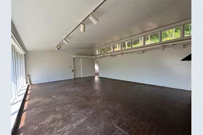 1934 Kessler Parkway, Dallas, TX 75208 - Photo 3