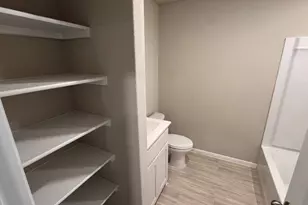 549 Marsh St, Cleburne, TX 76033 - Photo 15