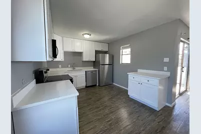 2107 Knoll Crest Drive, Arlington, TX 76014 - Photo 3