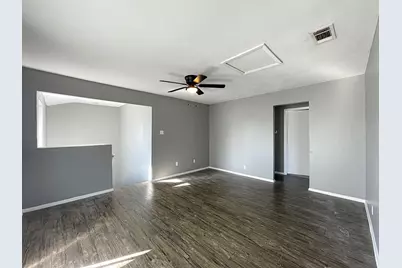 2107 Knoll Crest Drive, Arlington, TX 76014 - Photo 7