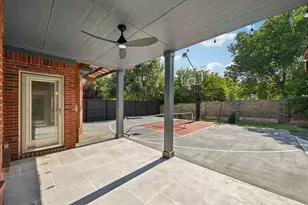 451 Bristol St, Roanoke, TX 76262 - Photo 21