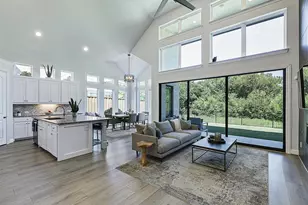 4913 Meadow Creek Dr, McKinney, TX 75070 - Photo 9