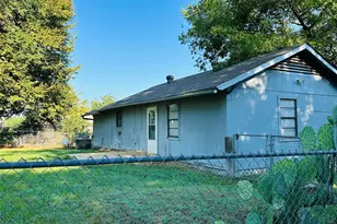 316 Kaufman, Mount Vernon, TX 75457 - Photo 9