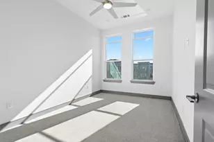 2700 Old Denton Rd, Carrollton, TX 75007 - Photo 13