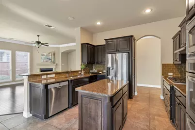 4801 Exposition Way, Fort Worth, TX 76244 - Photo 5