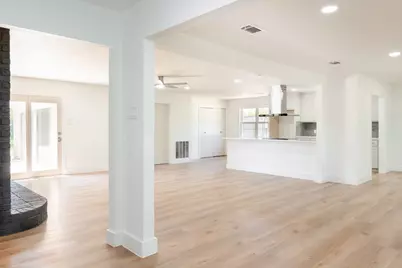 2010 Valley View Drive, Burleson, TX 76028 - Photo 5