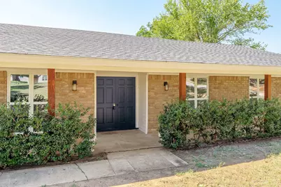 2010 Valley View Drive, Burleson, TX 76028 - Photo 3