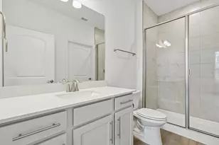 221 Cloverdale Ln, McKinney, TX 75071 - Photo 3